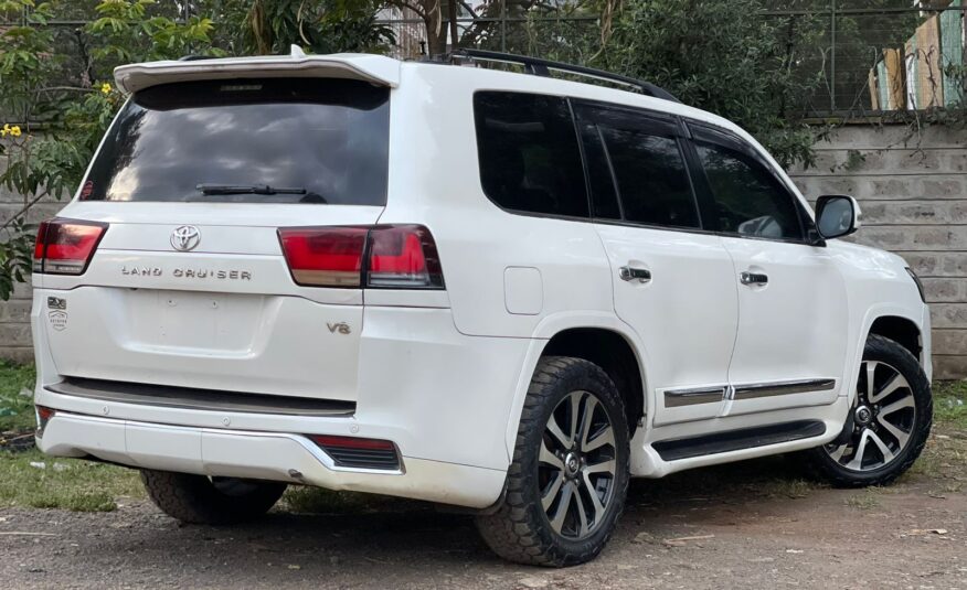 🔥2013 Toyota Landcruiser V8_ Facelift 300Series 2022🔥