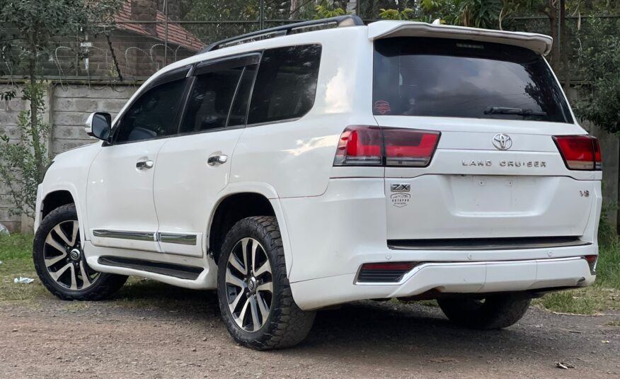 🔥2013 Toyota Landcruiser V8_ Facelift 300Series 2022🔥