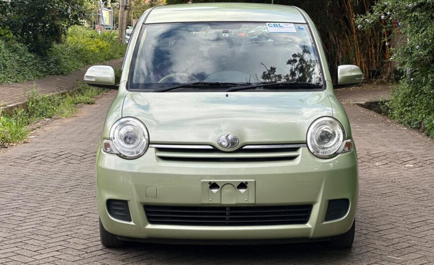 2016 Toyota Sienta