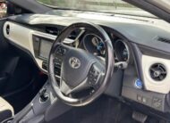 🔥2017 Toyota Auris 1.8 Hybrid🔥