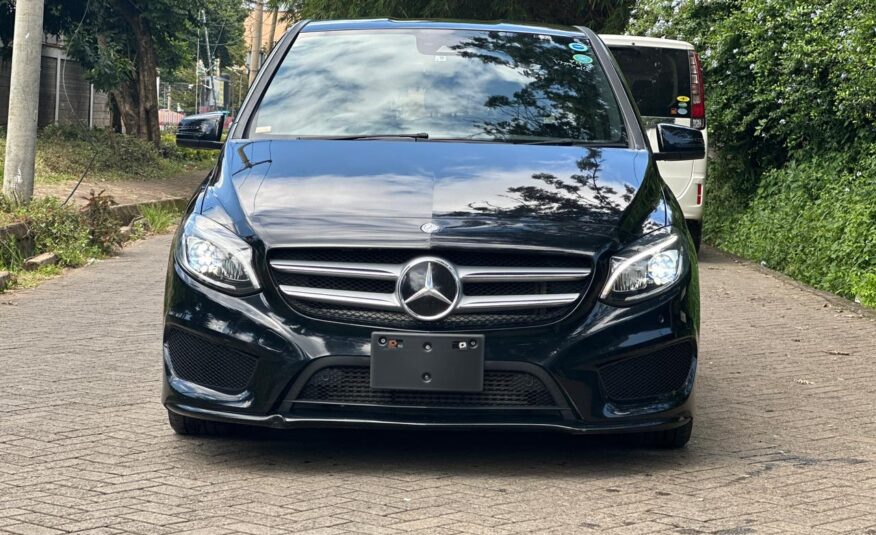 2017 Mercedes Benz B180