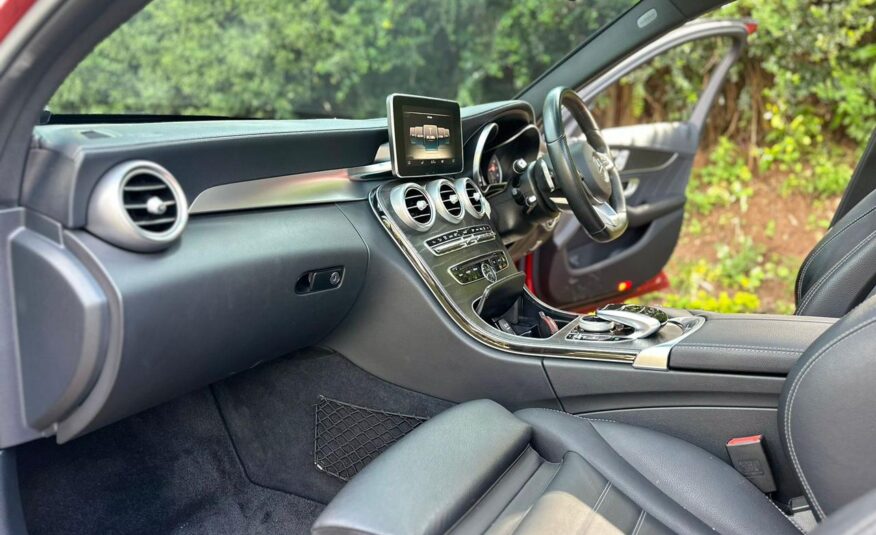 2016 Mercedes Benz C200_🔥 Sunroof/ Leather