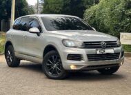 2011 Volkswagen Touareg_🔥 Petrol