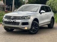 2011 Volkswagen Touareg_🔥 Petrol