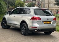 2011 Volkswagen Touareg_🔥 Petrol