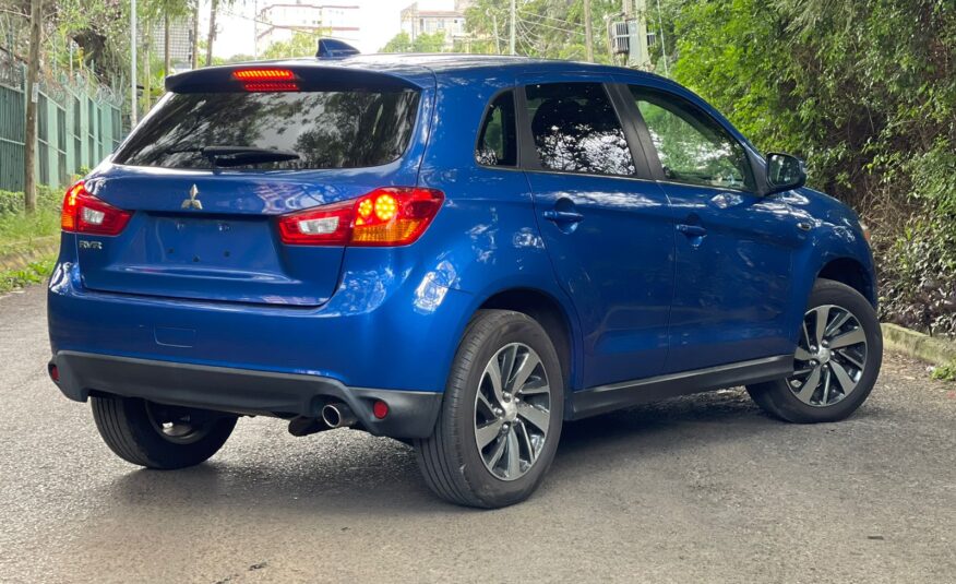 2017 Mitsubishi RVR_Low Mileage