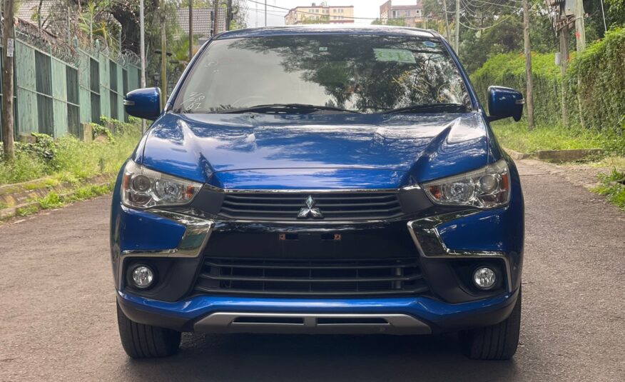 2017 Mitsubishi RVR_Low Mileage