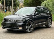 2017 Volkswagen Tiguan 1.4T R-LINE