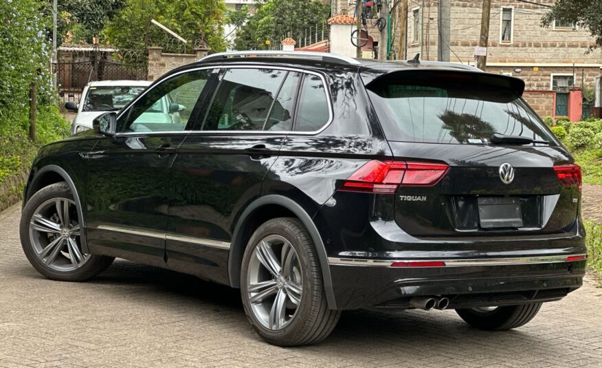 2017 Volkswagen Tiguan 1.4T R-LINE