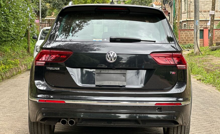 2017 Volkswagen Tiguan 1.4T R-LINE