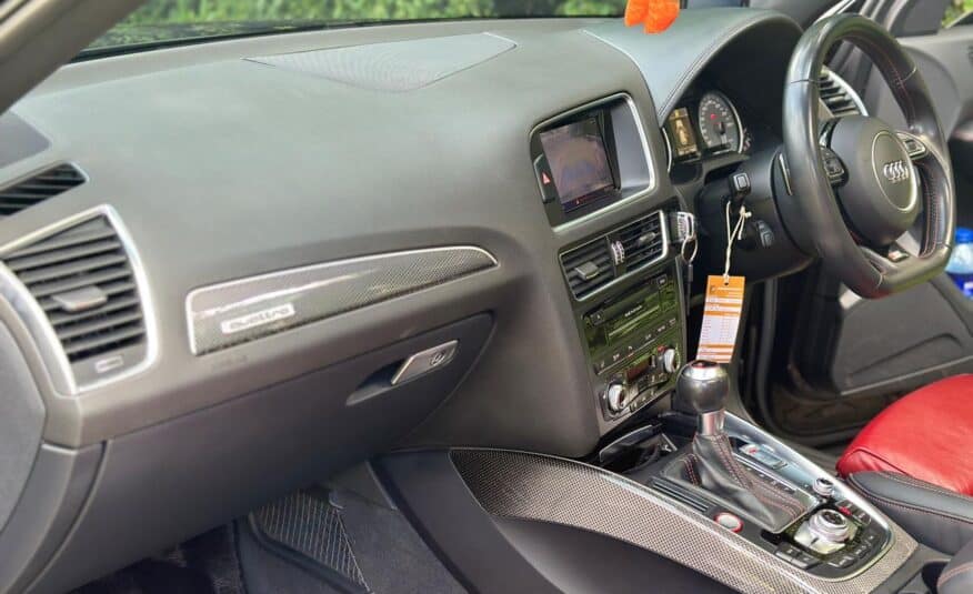 2015 Audi SQ5/ panoramic sunroof