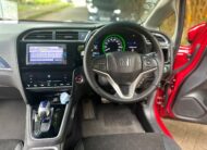 2017 Honda Fit Shuttle Hybrid