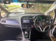 2017 Honda Fit Shuttle Hybrid