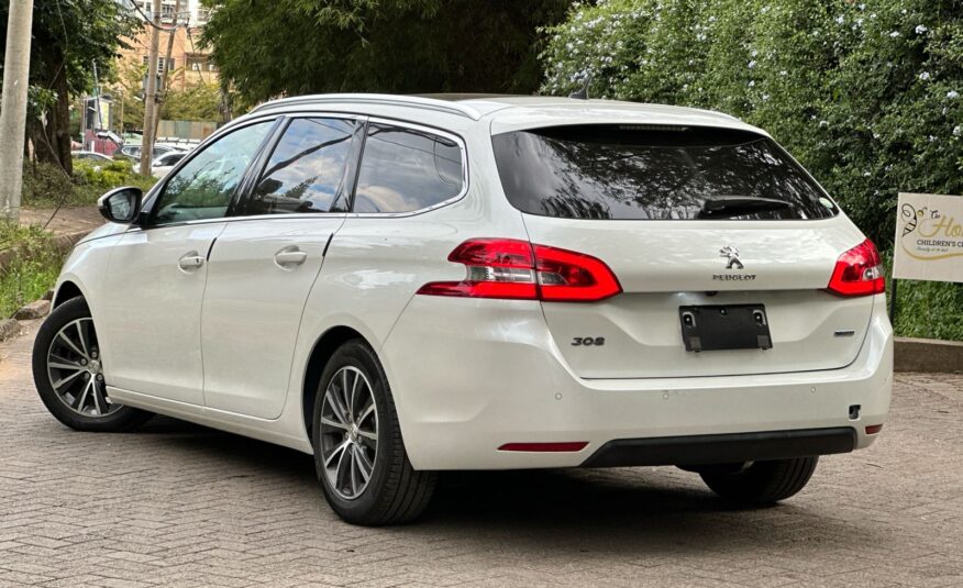 2017 Peugeot 308 SW_🔥 MoonRoof/ 37K Klmtrs