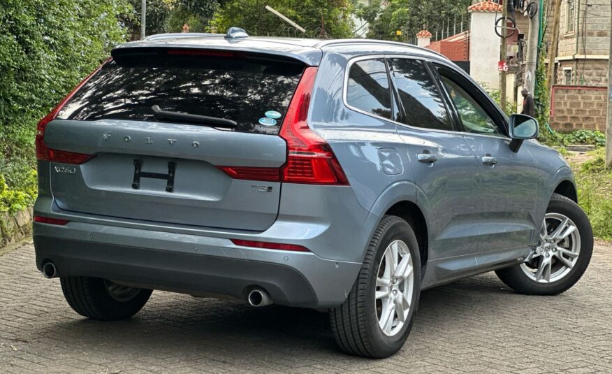 2017 Volvo XC60 T5 AWD