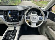 2017 Volvo XC60 T5 AWD