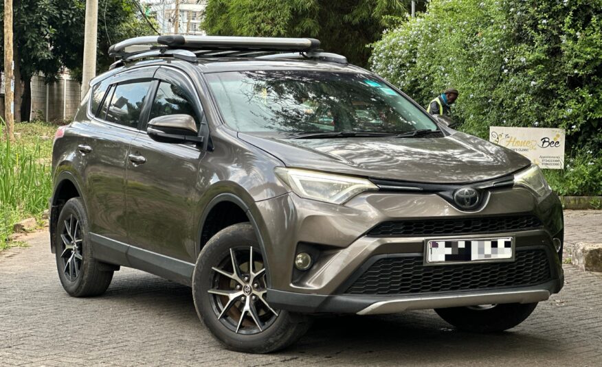 2016 Toyota RAV4_🔥 4WD/ Leather/Sunroof