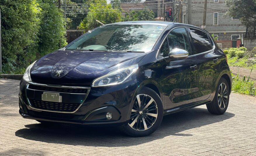 2017 Peugeot 208_🔥 PureTech/Moonroof