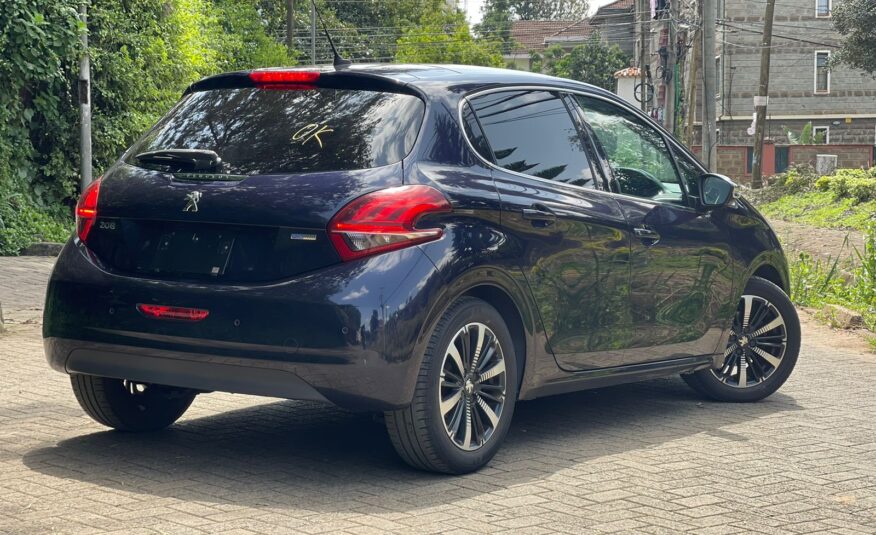 2017 Peugeot 208_🔥 PureTech/Moonroof