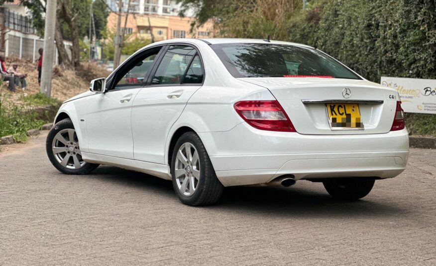 2010 Mercedes Benz C180