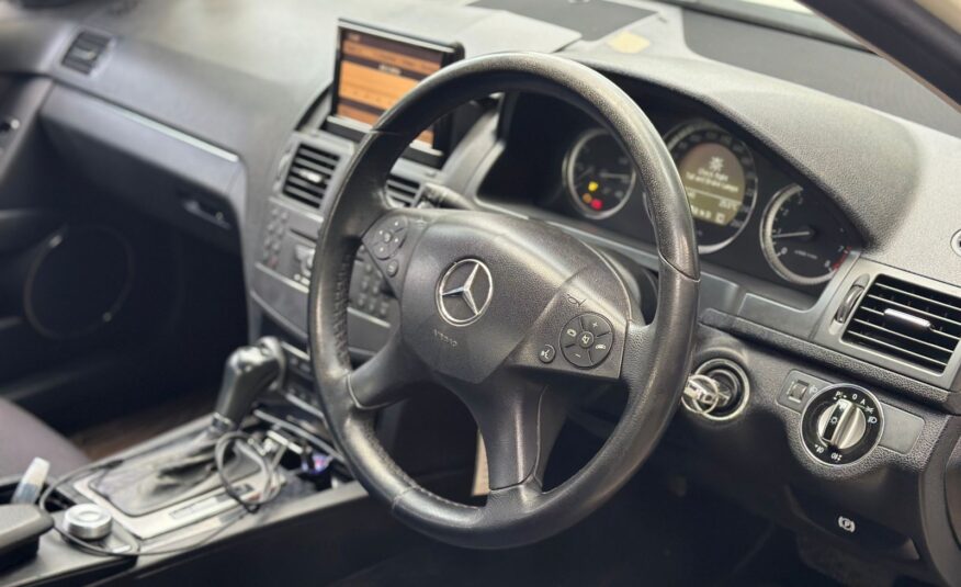 2010 Mercedes Benz C180