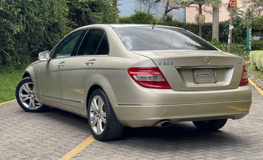 2010 Mercedes Benz C200 CGI