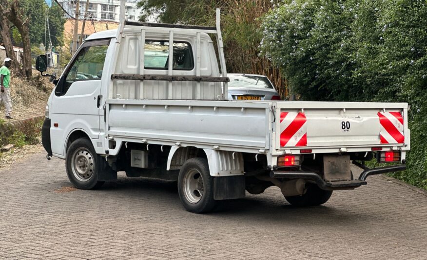 2016 Mazda Bongo