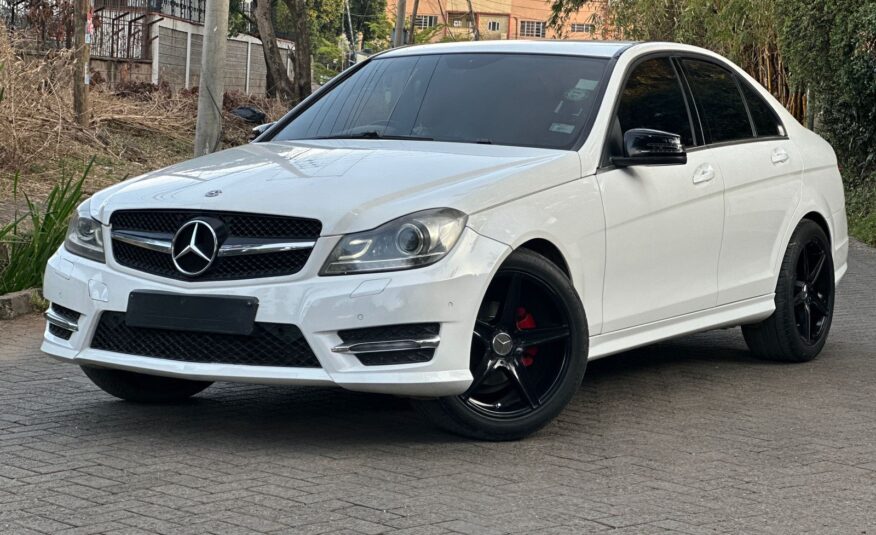 2014 Mercedes Benz C180