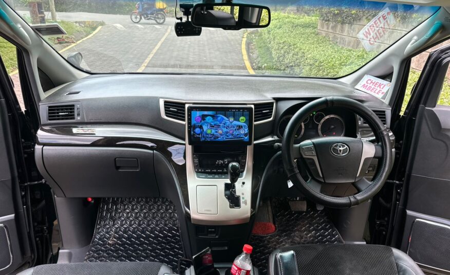 2014 Toyota Vellfire