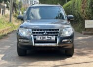 2015 Mitsubishi Pajero Shogun