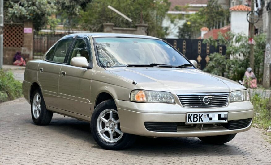 2002 Nissan Sunny B15