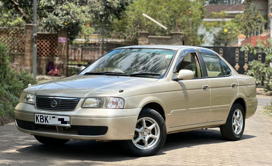 2002 Nissan Sunny B15