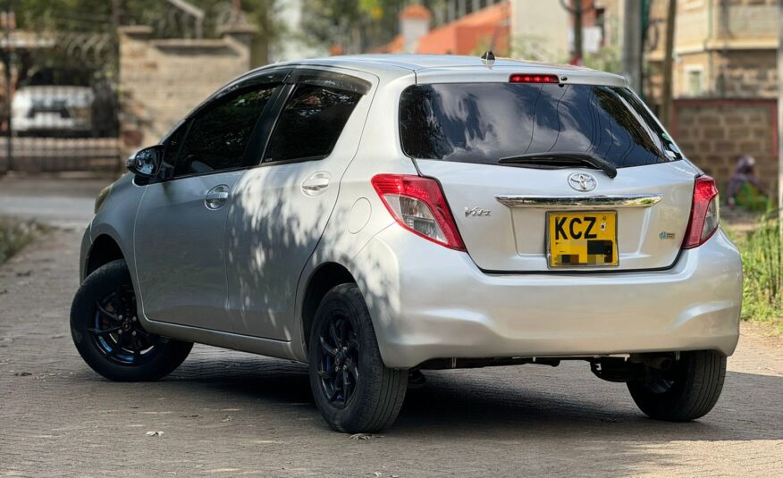 2013 Toyota Vitz