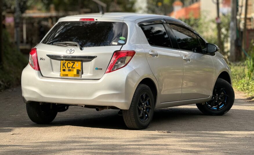 2013 Toyota Vitz