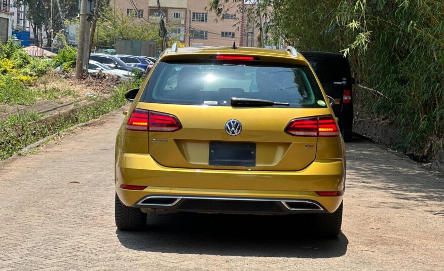 2017 Volkswagen Golf Variant