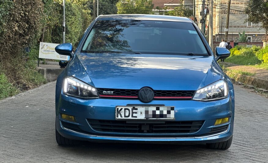 2014 Volkswagen Golf TSI