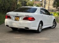 2010 Toyota Crown Royal Saloon