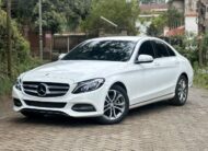 2017 Mercedes Benz C200