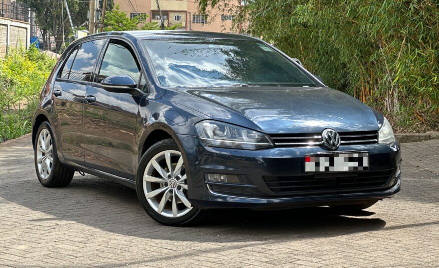 2017 Volkswagen Golf TSI