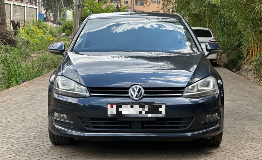 2017 Volkswagen Golf TSI