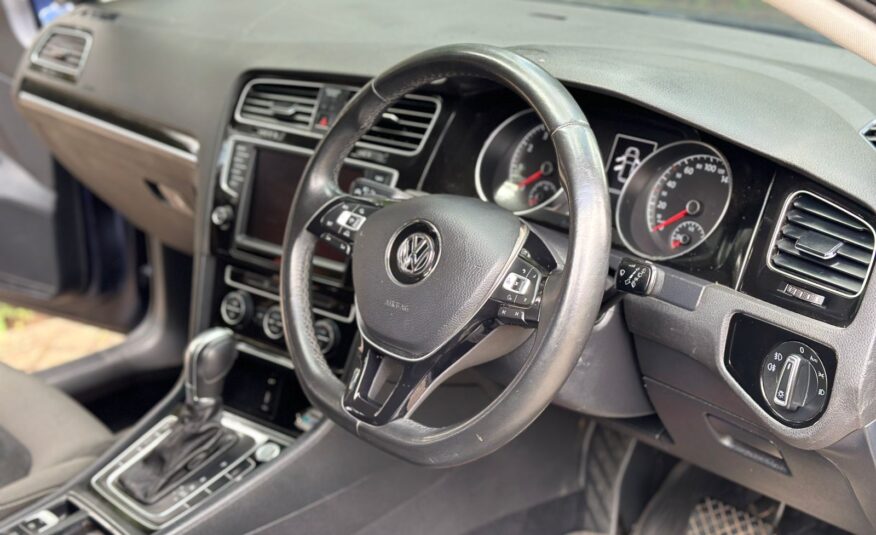 2017 Volkswagen Golf TSI