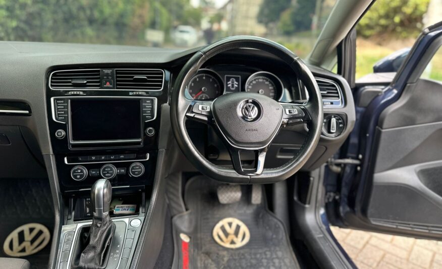 2017 Volkswagen Golf TSI