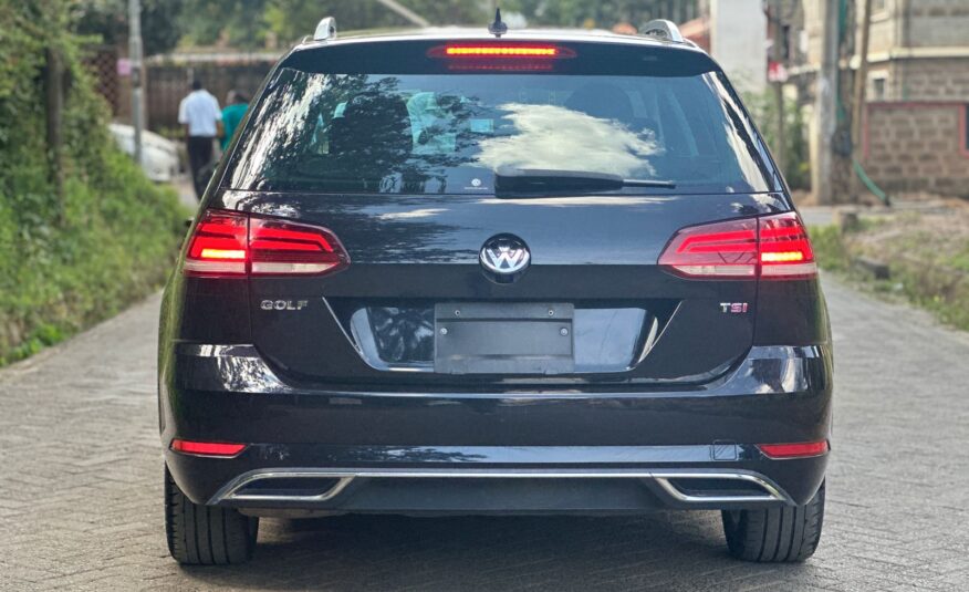 2017 Volkswagen Golf Variant 7.5