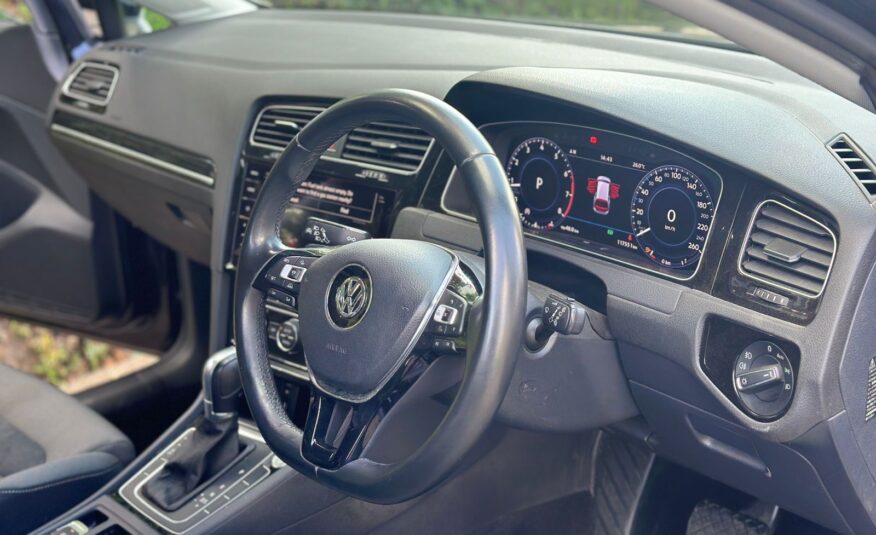 2017 Volkswagen Golf Variant 7.5