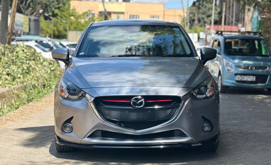 2017 Mazda Demio XDL