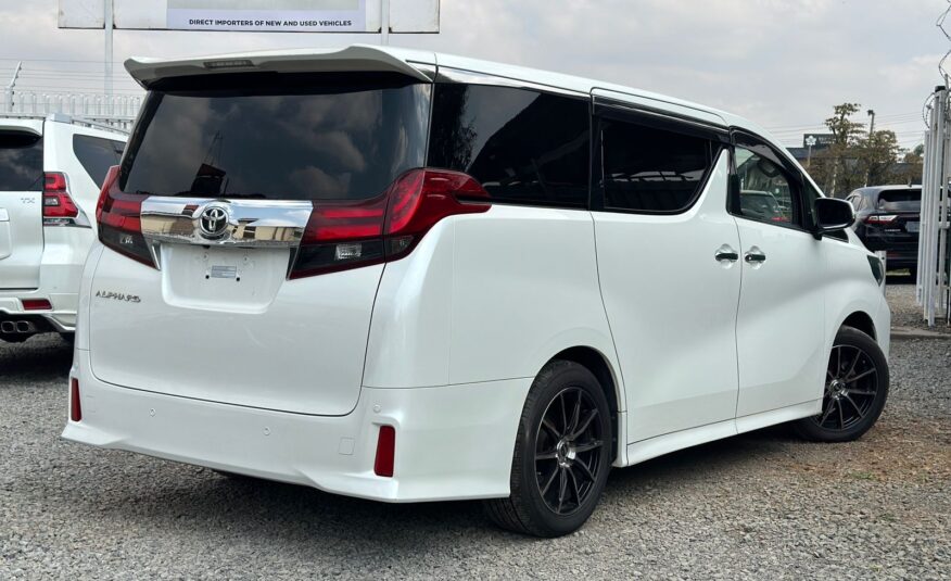 2017 Toyota Alphard Executive