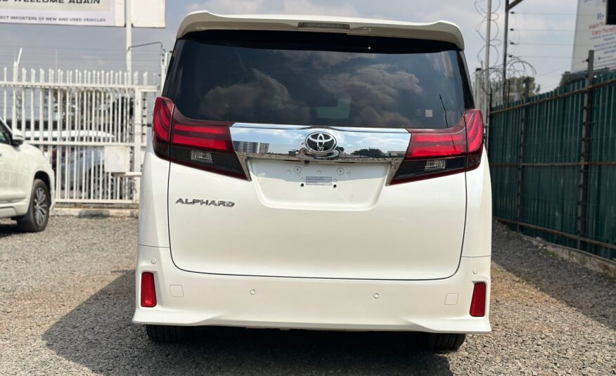 2017 Toyota Alphard Executive