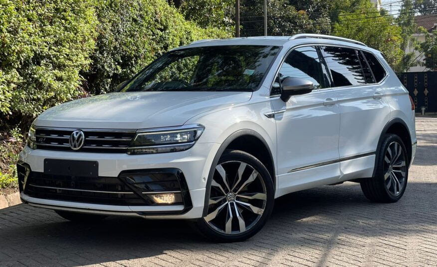 2017 Volkswagen Tiguan 2.0 TDI R-Line AllSpace🔥7-Seater🔥