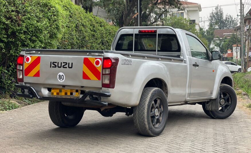 2018 Isuzu D-Max Local/ Manual