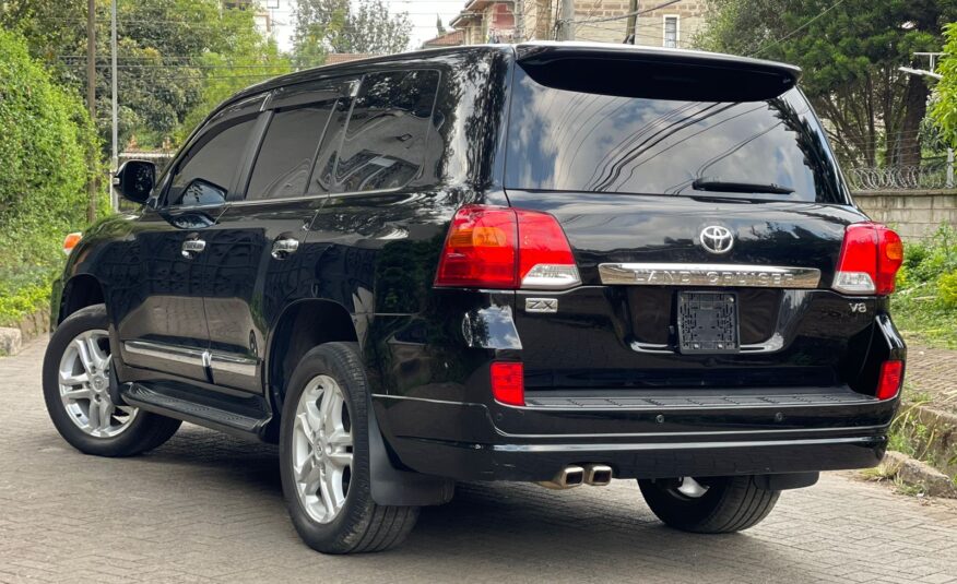 2015 Toyota Landcruiser V8 ZX🔥Sunroof